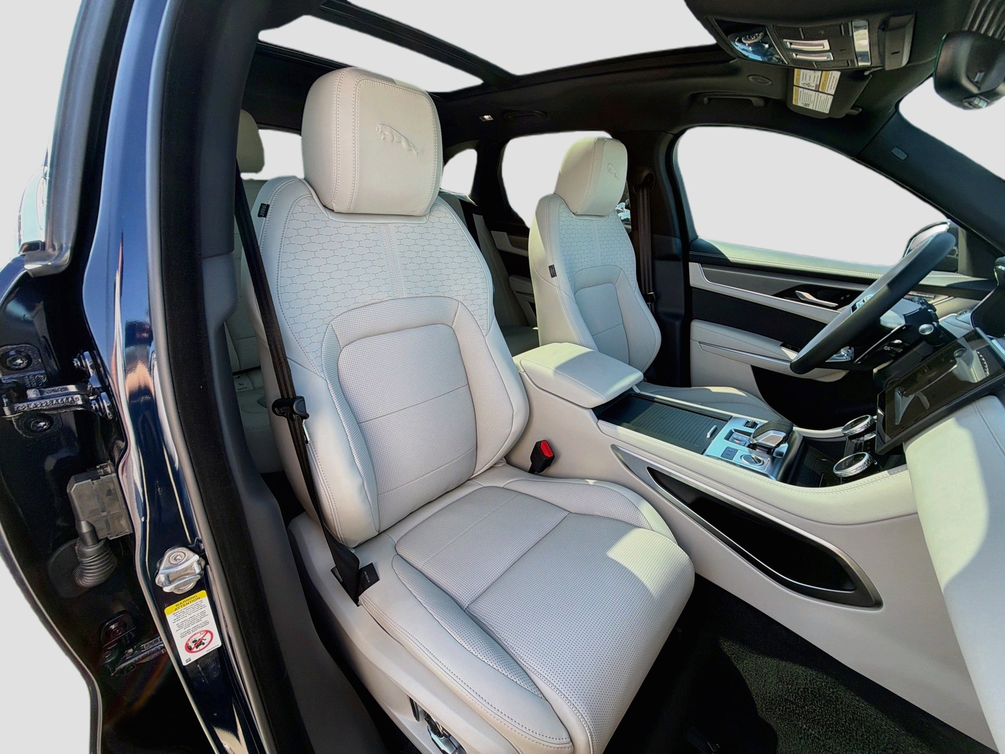 New 2026 Jaguar F-PACE R-Dynamic S AWD/4WD image 15