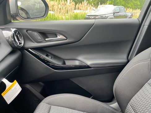 New 2026 Chevrolet Equinox LT w/ Safety and Technology Package image 22