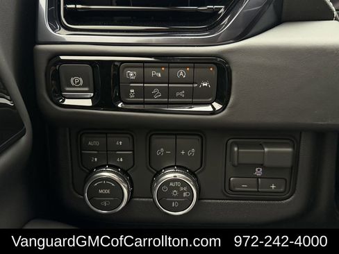 New 2026 GMC Yukon AT4 Ultimate w/ LPO, Floor Liner Package AWD/4WD image 20