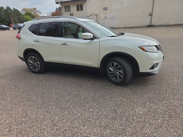Used 2015 Nissan Rogue SL w/ SL Premium Package AWD/4WD image 18