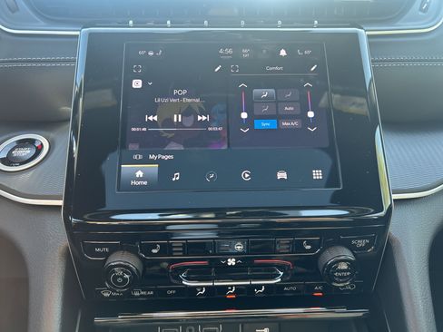 New 2026 Jeep Grand Cherokee Laredo X RWD image 26
