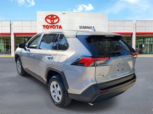 Used 2025 Toyota RAV4 LE image 4