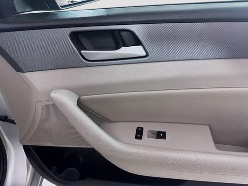 Used 2018 Hyundai Sonata SEL FWD image 31