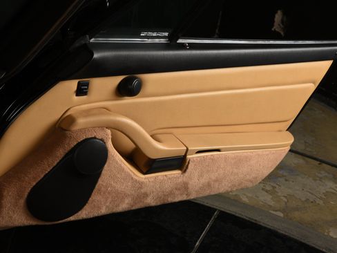 Used 1995 Porsche 911 Carrera RWD image 37