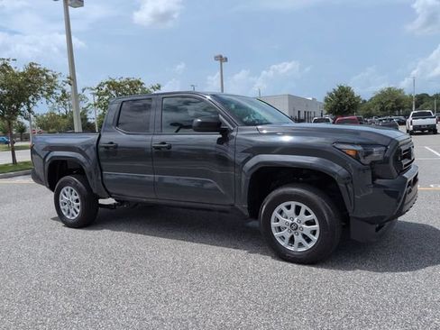 Certified 2025 Toyota Tacoma SR RWD image 2