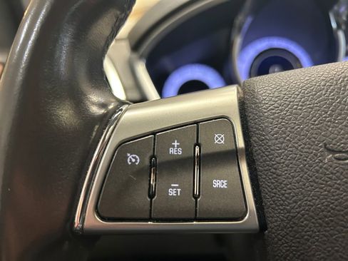 Used 2011 Cadillac SRX Performance image 18