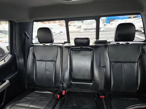 Used 2018 Ford F150 Lariat w/ Equipment Group 502A Luxury image 47