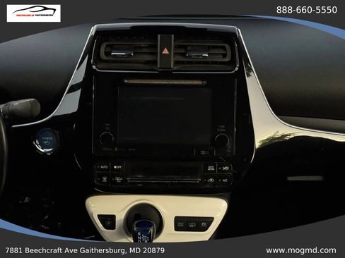 Used 2018 Toyota Prius Prime Plus w/ Carpet Mat Package image 32