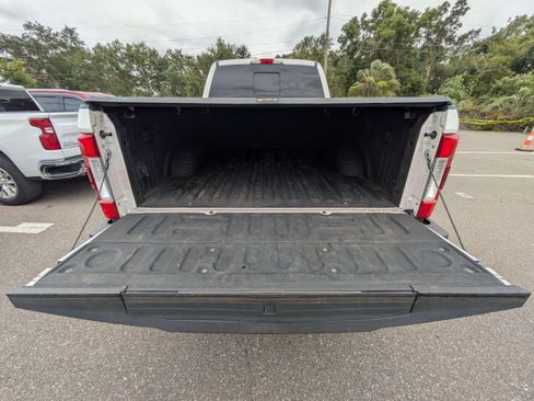 Used 2019 Ford F250 Lariat w/ Lariat Ultimate Package AWD/4WD image 11