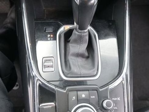 Used 2019 MAZDA CX-9 Touring image 14