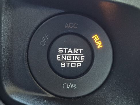 Certified 2026 Jeep Wrangler Willys image 26