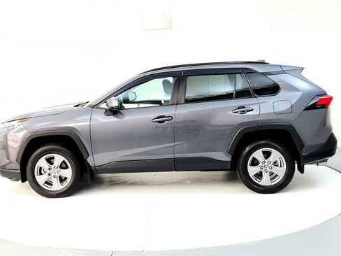 Used 2023 Toyota RAV4 XLE w/ Convenience Package AWD/4WD image 3