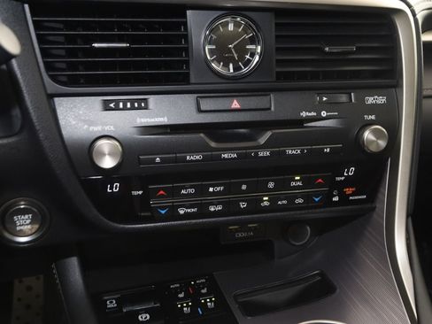 Used 2022 Lexus RX 350 F Sport w/ Cold Area Package (CT) AWD/4WD image 31