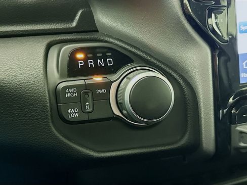 Certified 2024 RAM 2500 Big Horn w/ Sport Appearance Package image 27