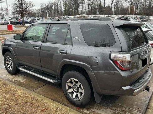 Used 2023 Toyota 4Runner TRD Off-Road Premium w/ Off Road Premium Plus Package image 3