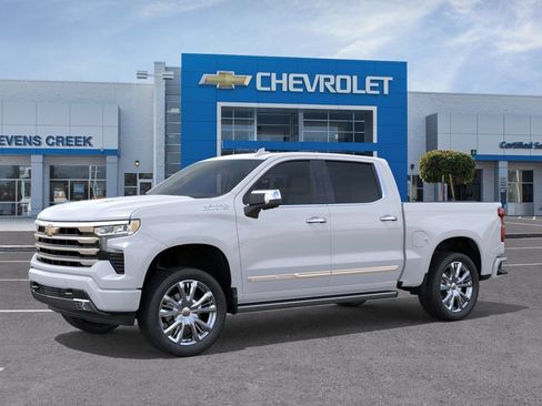 New 2026 Chevrolet Silverado 1500 High Country AWD/4WD image 6