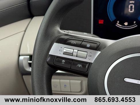 Used 2025 Hyundai Tucson SEL FWD image 19