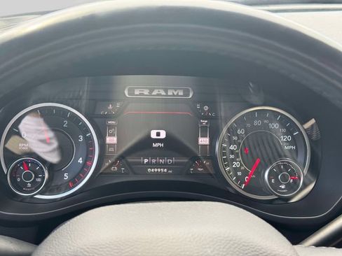 Used 2022 RAM 2500 Laramie AWD/4WD image 30