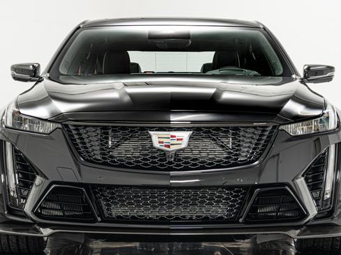 Used 2024 Cadillac CT5 V Blackwing w/ Carbon Fiber Package 2 image 4