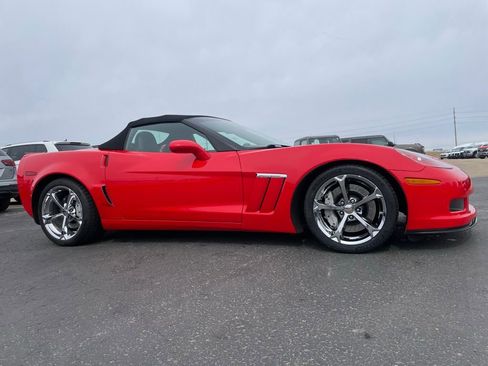 Used 2010 Chevrolet Corvette Grand Sport RWD image 2
