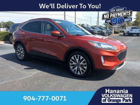 Used 2020 Ford Escape Titanium AWD/4WD image 2