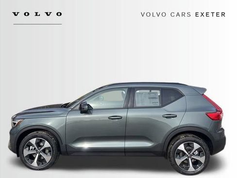 New 2026 Volvo XC40 B5 Plus w/ Climate Package AWD/4WD image 4