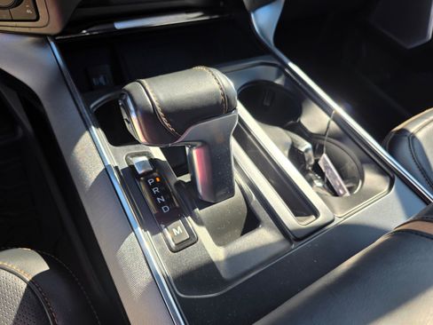 Used 2022 Ford F150 Platinum w/ Equipment Group 701A High image 9