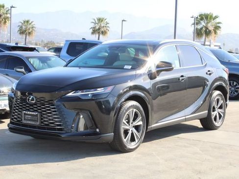 Certified 2024 Lexus RX 350 FWD w/ Technology Package image 3