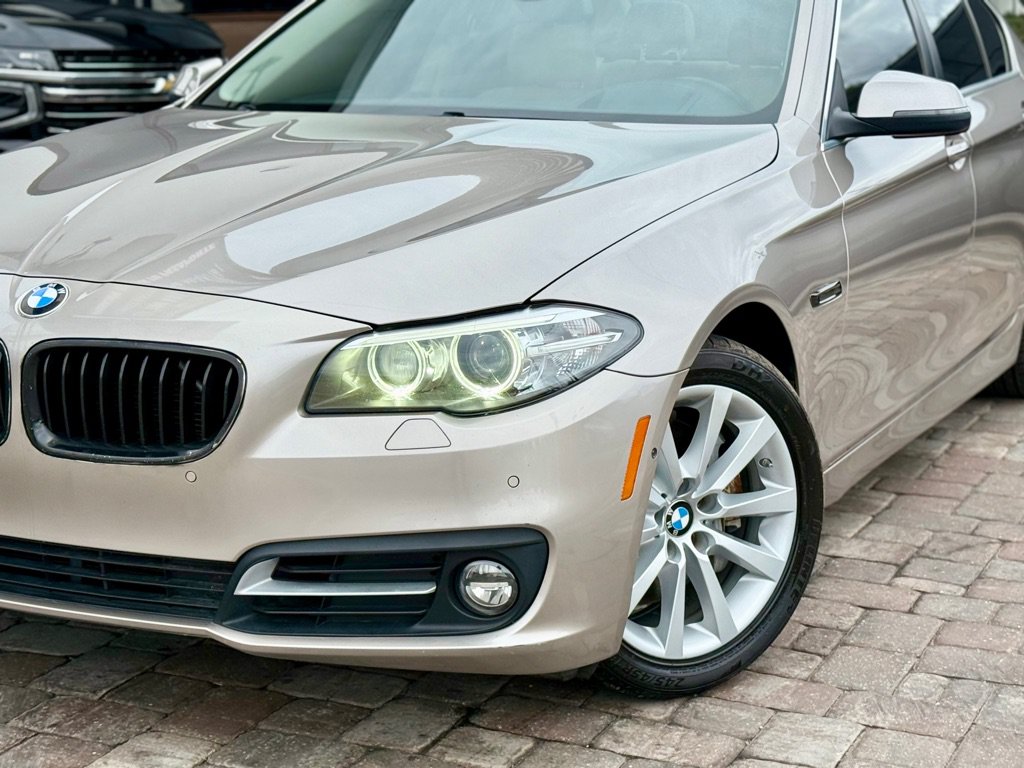 Used 2016 BMW 535i Sedan w/ Driver Assistance Package RWD image 22