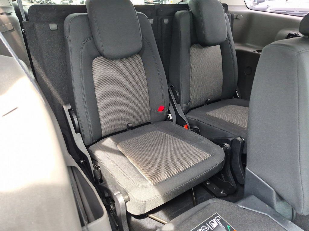 Used 2020 Ford Transit Connect XL FWD image 23