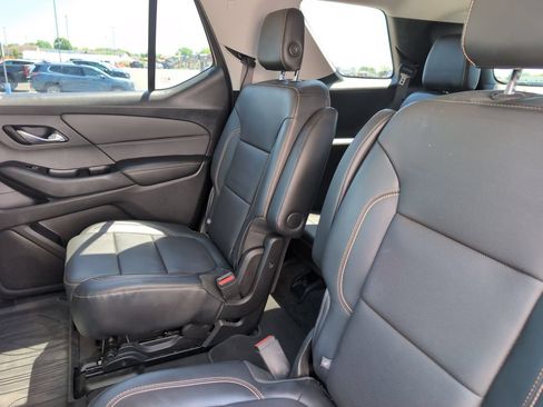 Used 2018 Chevrolet Traverse Premier AWD/4WD image 12