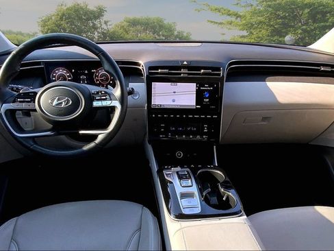 Used 2024 Hyundai Tucson Limited AWD/4WD image 7