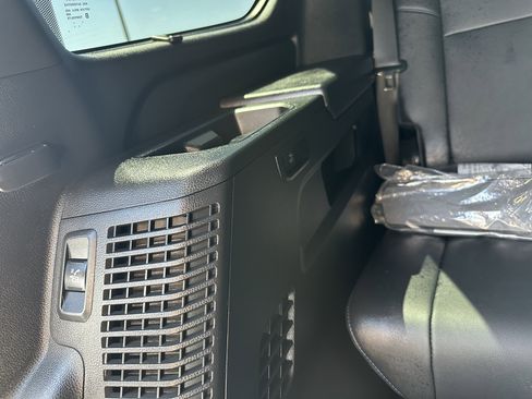 Used 2026 Toyota Sequoia Platinum AWD/4WD image 39
