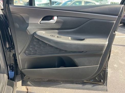Used 2019 Hyundai Santa Fe SE image 27