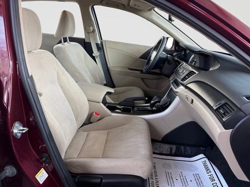 Used 2015 Honda Accord EX image 18