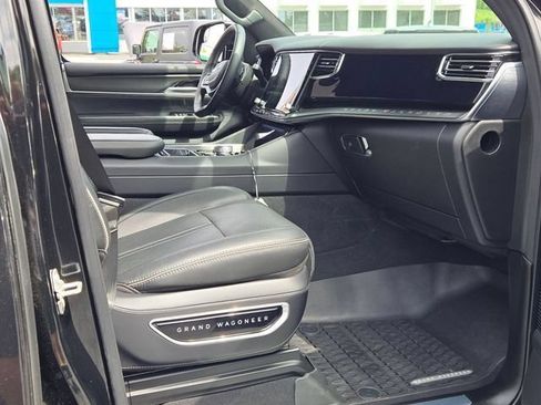Certified 2024 Jeep Grand Wagoneer Series II w/ Quick Order Packagew 28T AWD/4WD image 13