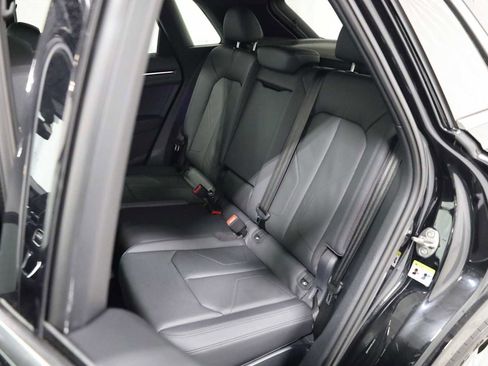 Used 2023 Audi Q3 2.0T Premium Plus w/ Premium Plus Package image 33