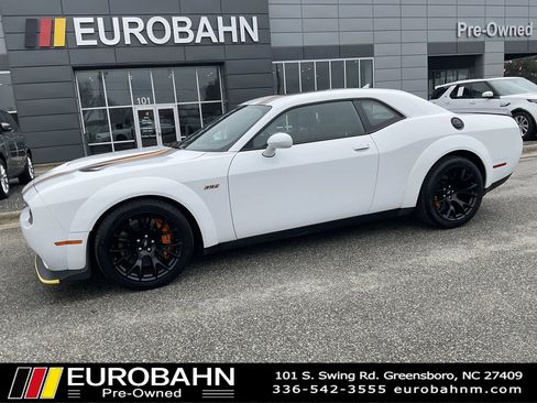 Used 2023 Dodge Challenger R/T Scat Pack RWD image 22