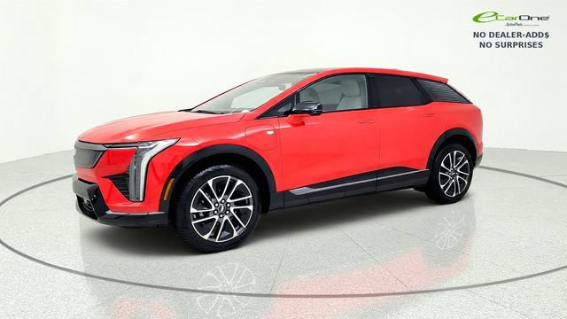 Used 2025 Cadillac Optiq Sport 2 AWD/4WD image 4