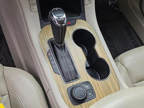 Used 2019 GMC Acadia Denali w/ Technology Package image 12