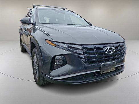 Used 2024 Hyundai Tucson Blue image 2