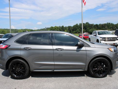 Used 2023 Ford Edge ST-Line AWD/4WD image 5