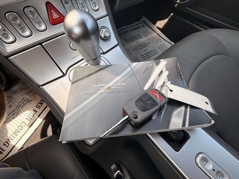 Used 2005 Chrysler Crossfire Limited RWD image 34