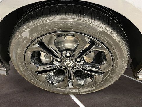 New 2025 Honda Accord SE image 10