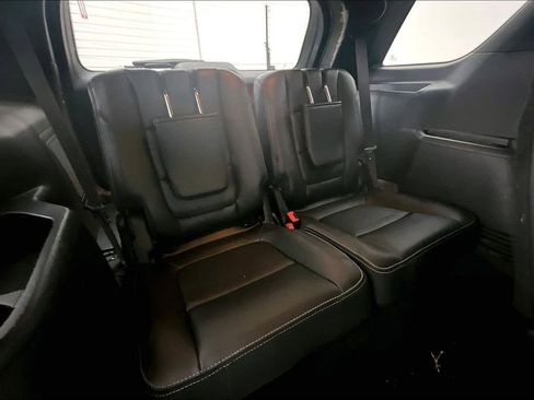 Used 2017 Ford Explorer Limited w/ Equipment Group 301A image 37