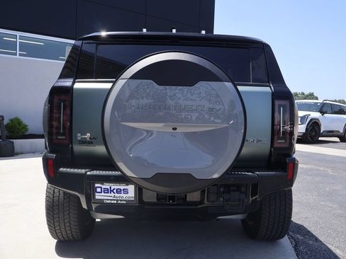Used 2024 GMC Hummer EV 3X AWD/4WD image 7