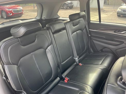 Certified 2024 Jeep Grand Cherokee Limited image 18