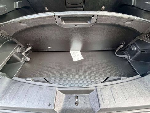 Used 2020 Nissan Rogue S AWD/4WD image 6