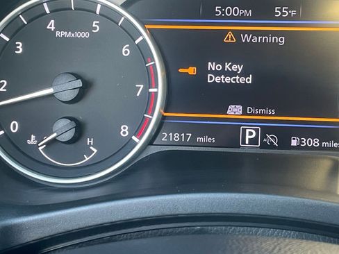 Used 2025 Nissan Sentra SV image 40