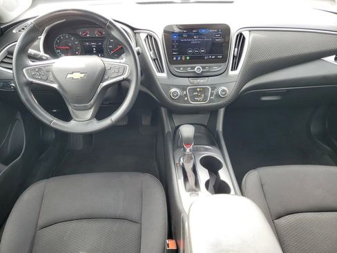 Used 2024 Chevrolet Malibu RS FWD image 23